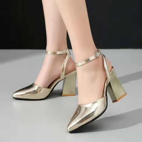 Pumps – Spitse Teen & Hak met Glitterdetails