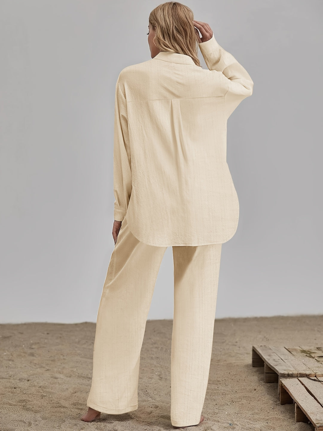 Shirt en Broek Set – Losse Pasvorm & Wijde Pijpen