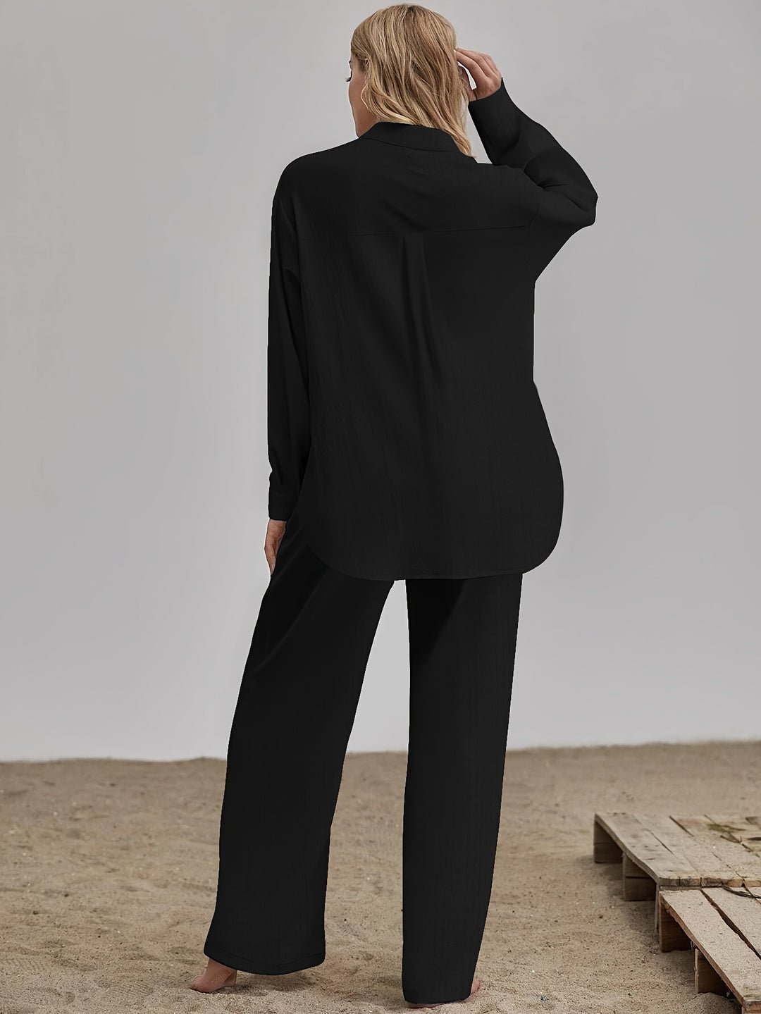 Shirt en Broek Set – Losse Pasvorm & Wijde Pijpen