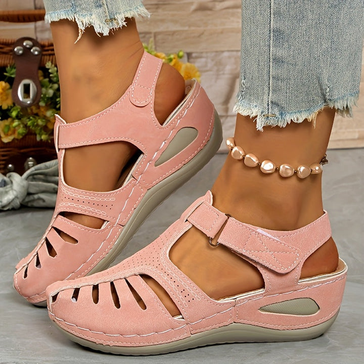 Sleehak Sandalen - Teenveter & Middelhoge Hak voor Comfort
