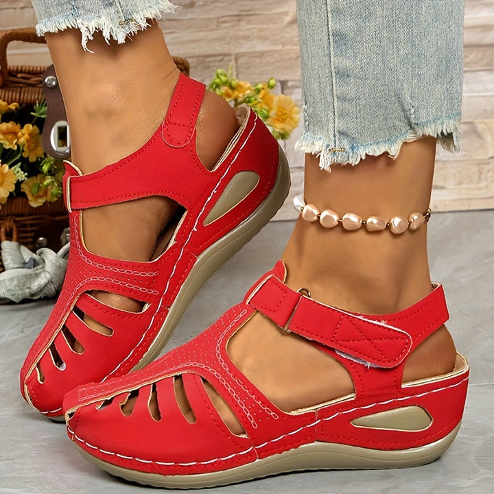 Sleehak Sandalen - Teenveter & Middelhoge Hak voor Comfort