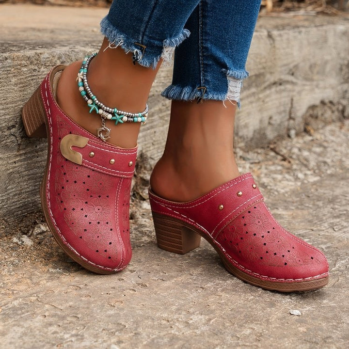 Slippers Kunstleer – Ronde Gesloten Neus & Stabiele Blokhak