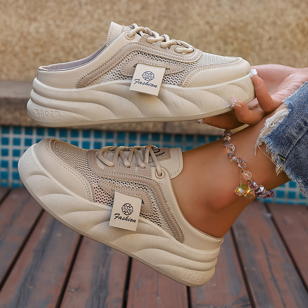 Sneakers – Slip-On Ontwerp & Flexibele Zool