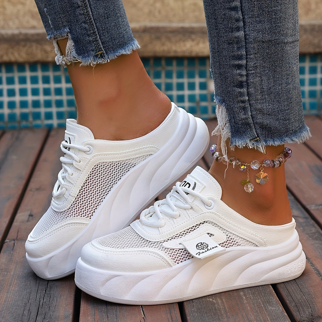Sneakers – Slip-On Ontwerp & Flexibele Zool