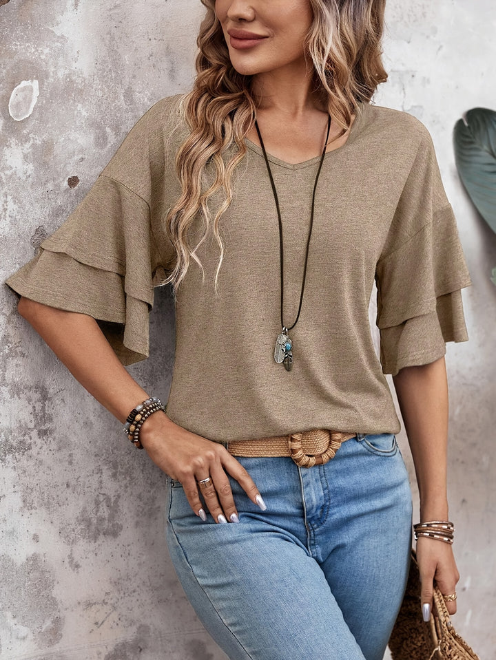 T-shirt – Flare Mouwen & V-hals Ontwerp