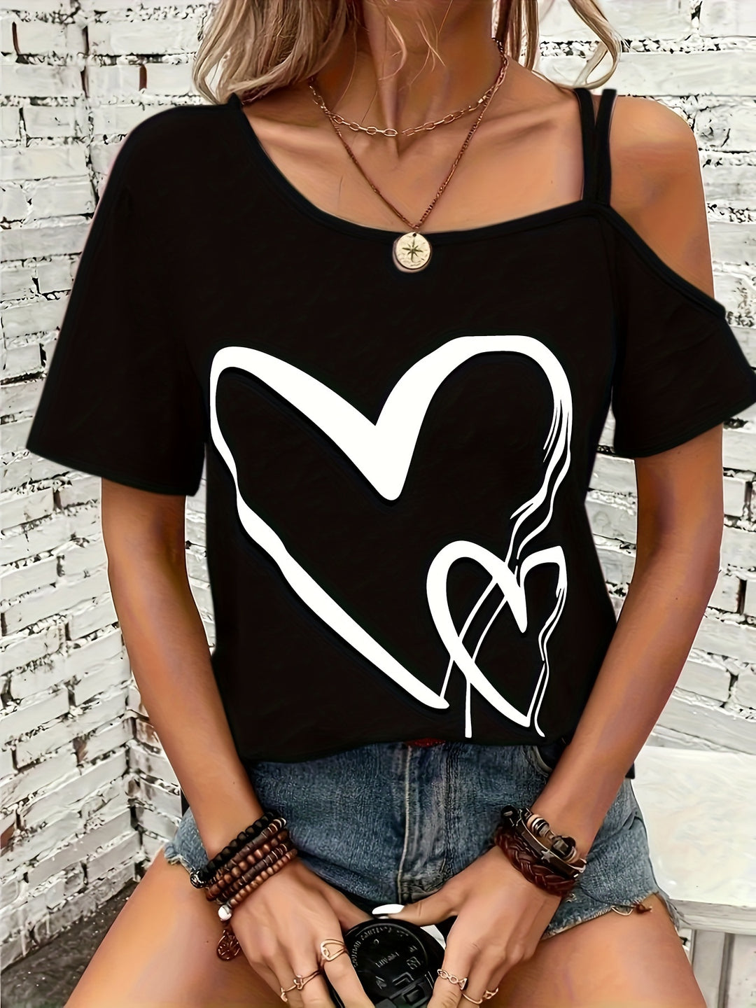 T-shirt – Hartpatroon & Koude Schouder Design