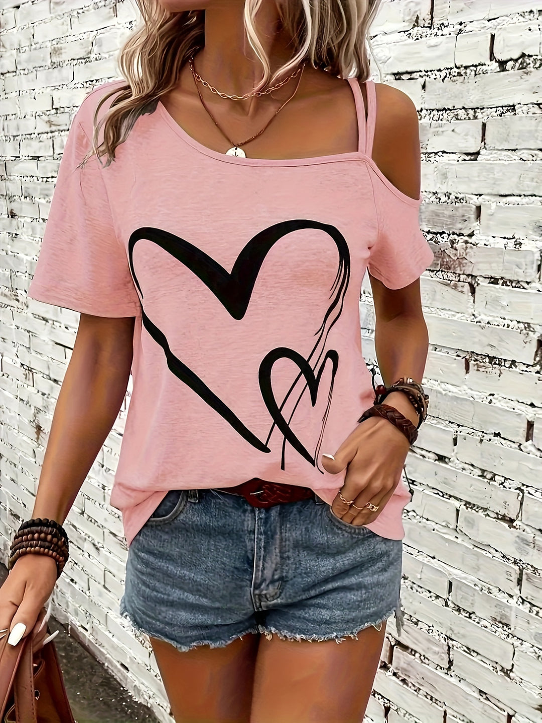 T-shirt – Hartpatroon & Koude Schouder Design