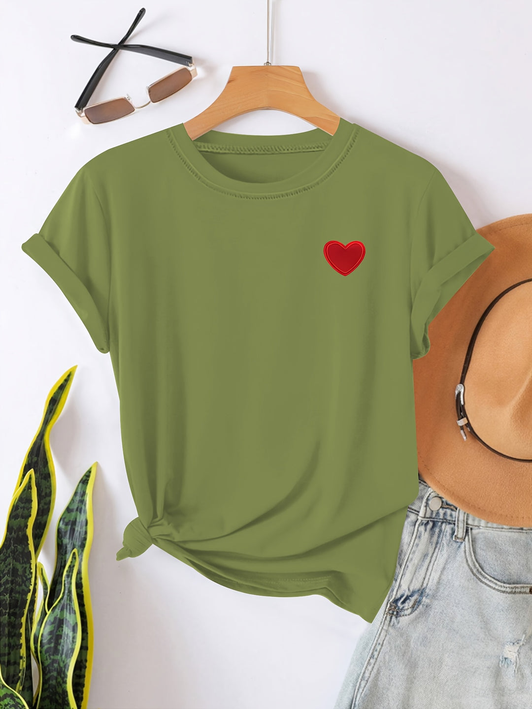 T-shirt – Hartvormige Print & Ronde Hals voor Comfort
