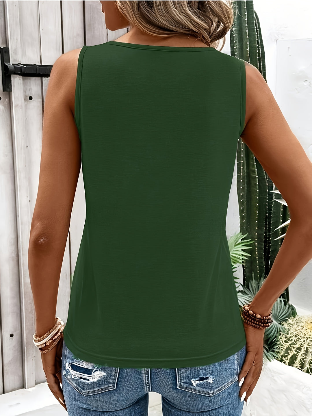 Tanktop – Ronde Hals & Ringdetail voor Comfortabele Pasvorm