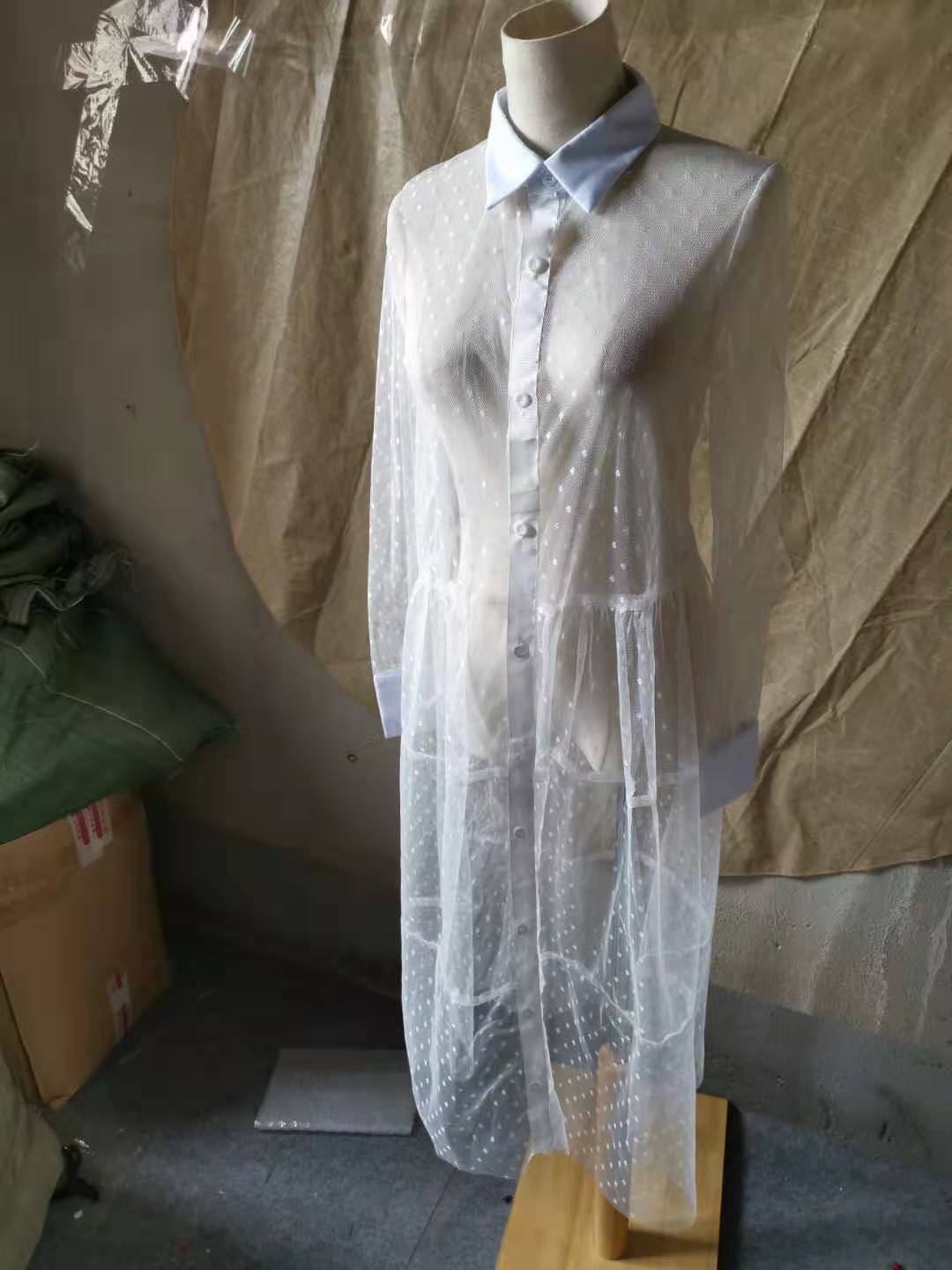 Tulle Jurk – Transparant Design & Luchtige Stof
