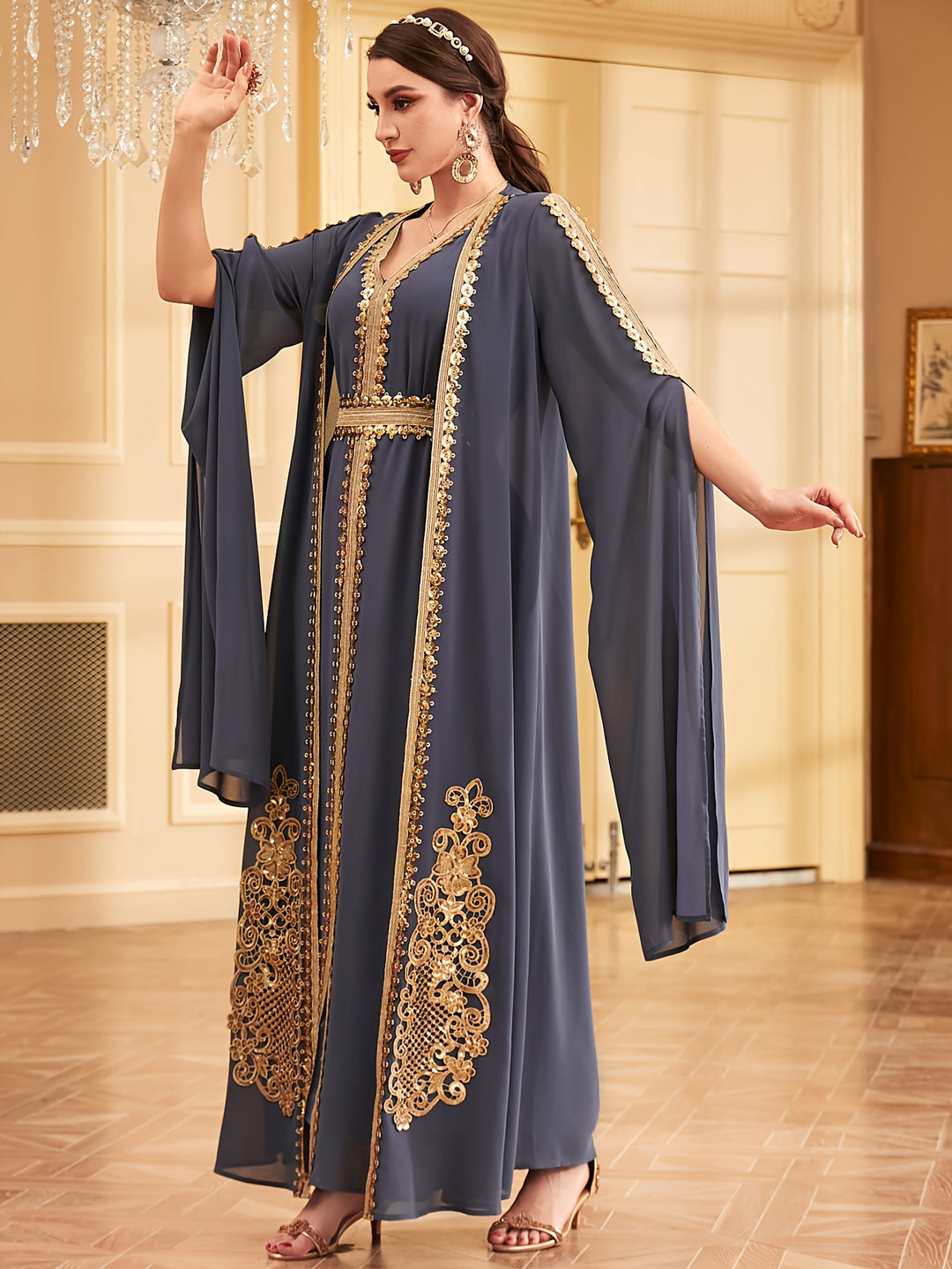 Twee-Delige Set – Geborduurd Vest & Lange Rok met Cardigan