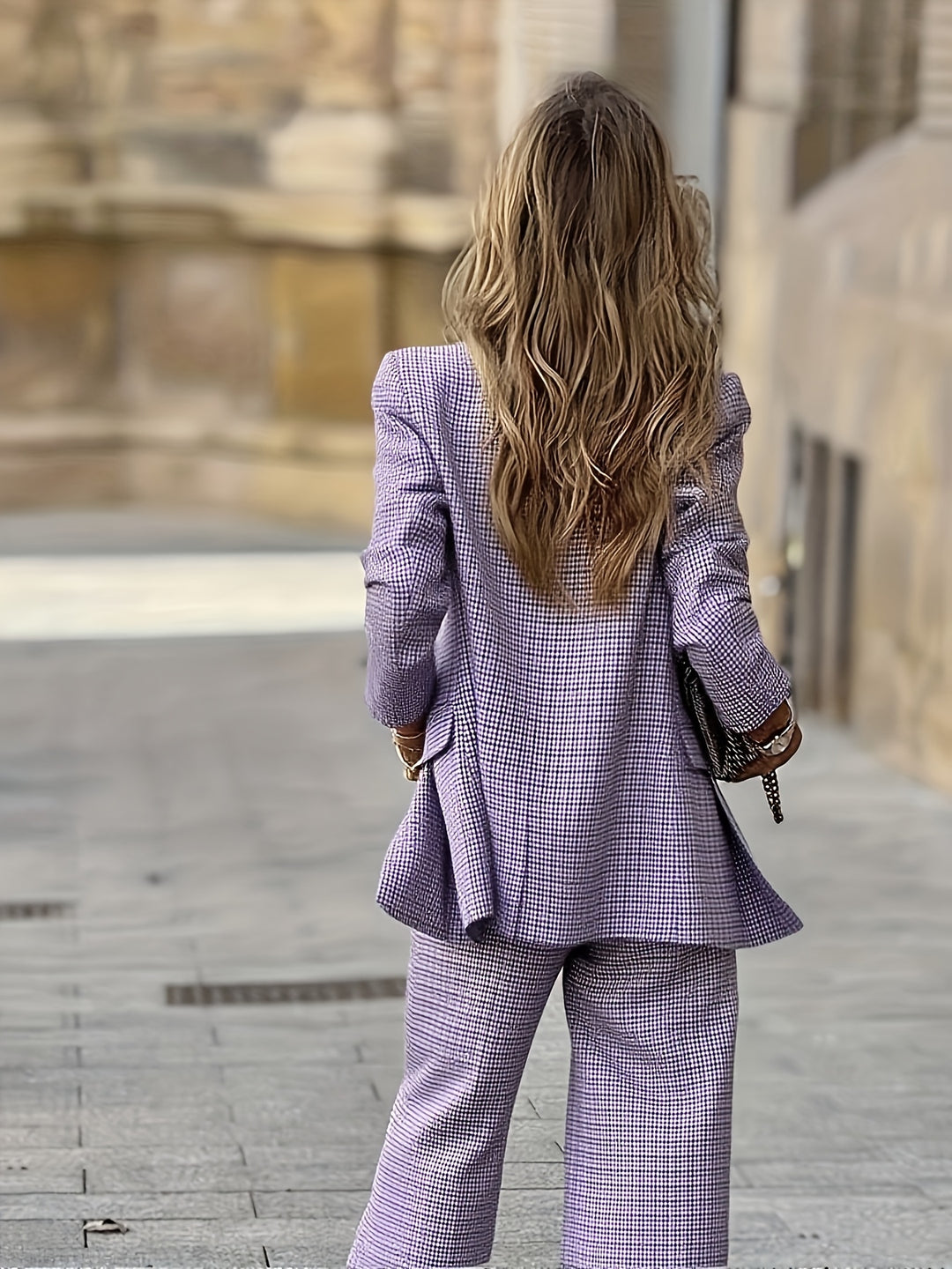 Tweedelige Set - Dubbelgeknoopte Blazer & Vrije Beweging