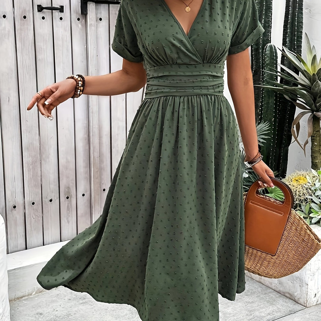 V-Hals Midi Jurk – Korte Mouwen & Ademend Materiaal
