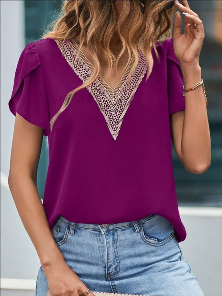V-hals Blouse – Kanten Detail & Casual Stijl