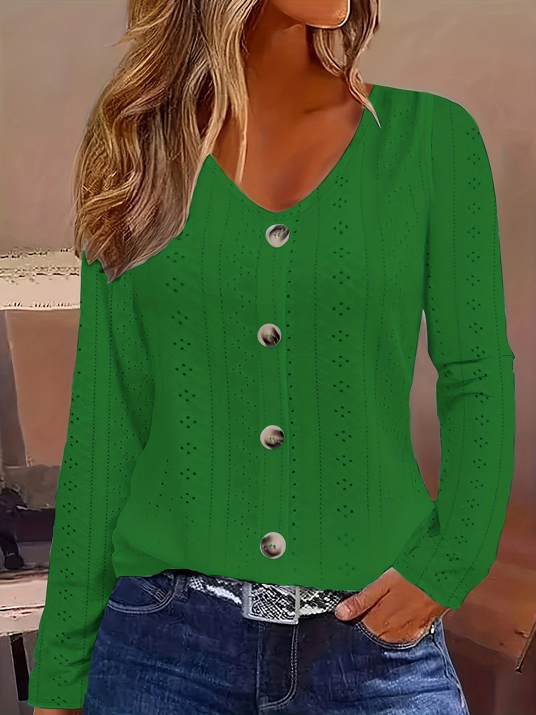 V-hals Blouse - Ooglet Detail & Semi-doorzichtig Stof