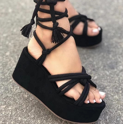 Wedgeschoenen – Strappy Ontwerp & Ondersteunende Pasvorm