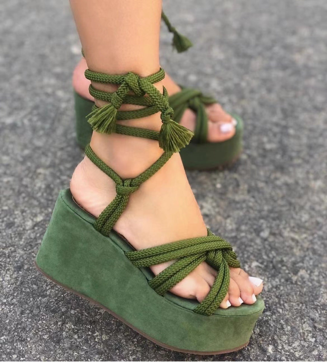 Wedgeschoenen – Strappy Ontwerp & Ondersteunende Pasvorm